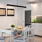 Unika Homes Gran Plaza & Terrace شقة *