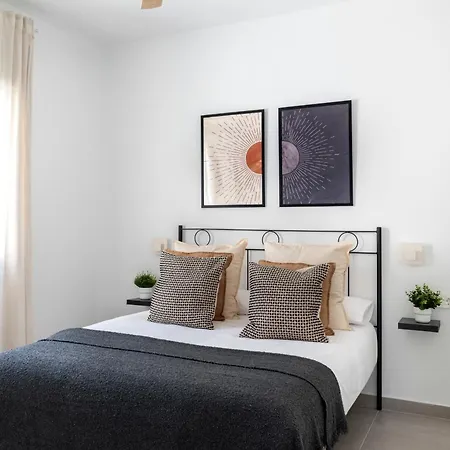 Unika Homes Gran Plaza&terrace Apartment *